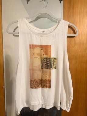 Prana White Graphic Tank Top with Earth-Tone Nature Print